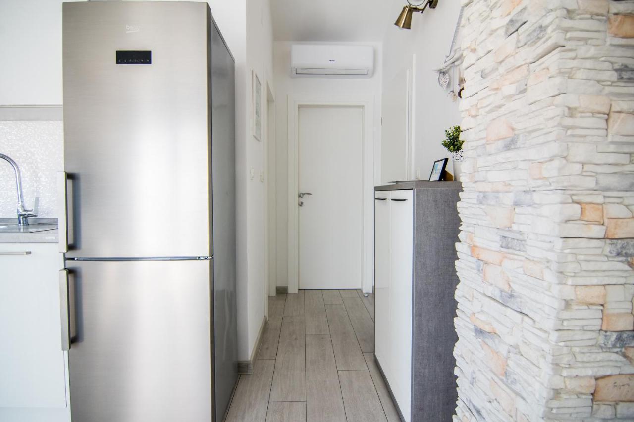 Apartments Up&Up Rogoznica  Bagian luar foto