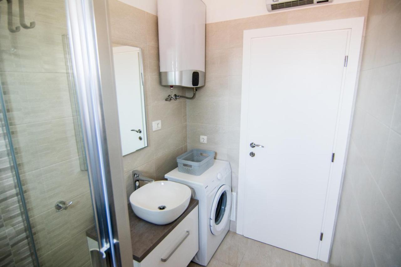 Apartments Up&Up Rogoznica  Bagian luar foto